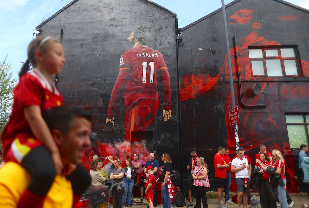 Guide: Så hittar du alla "murals" runt Anfield och i staden 