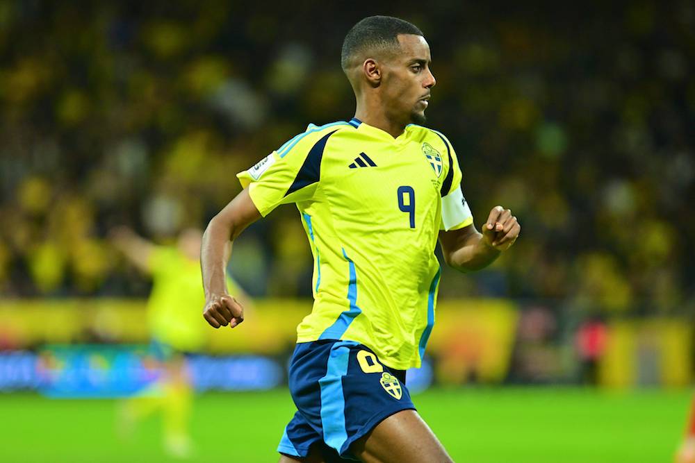 Landslagskoll: Isak tillbaka i spel