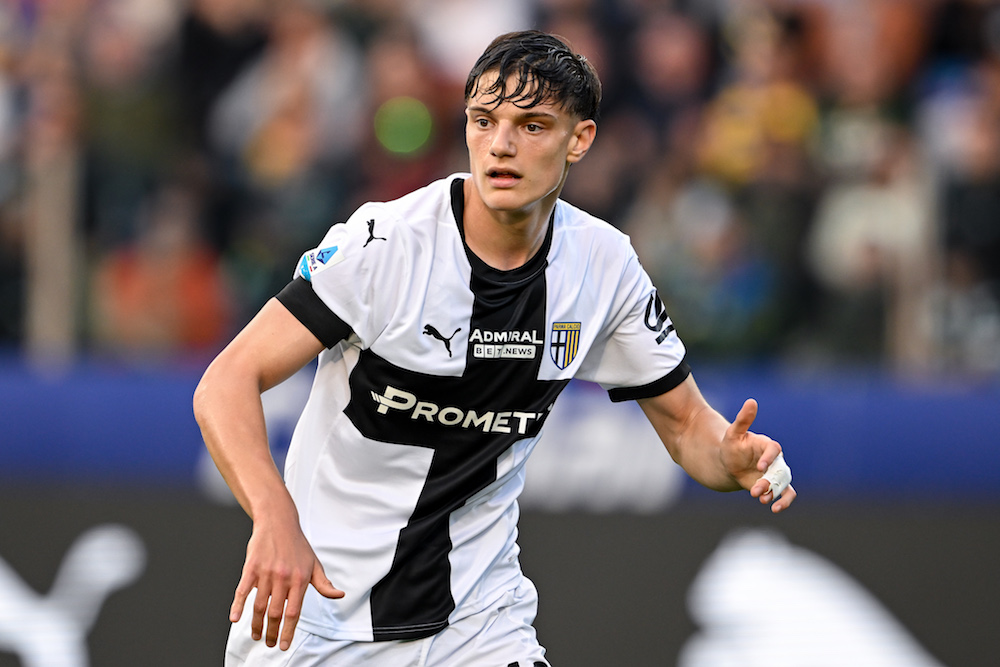Rykte: Jagar ung mittback i Parma