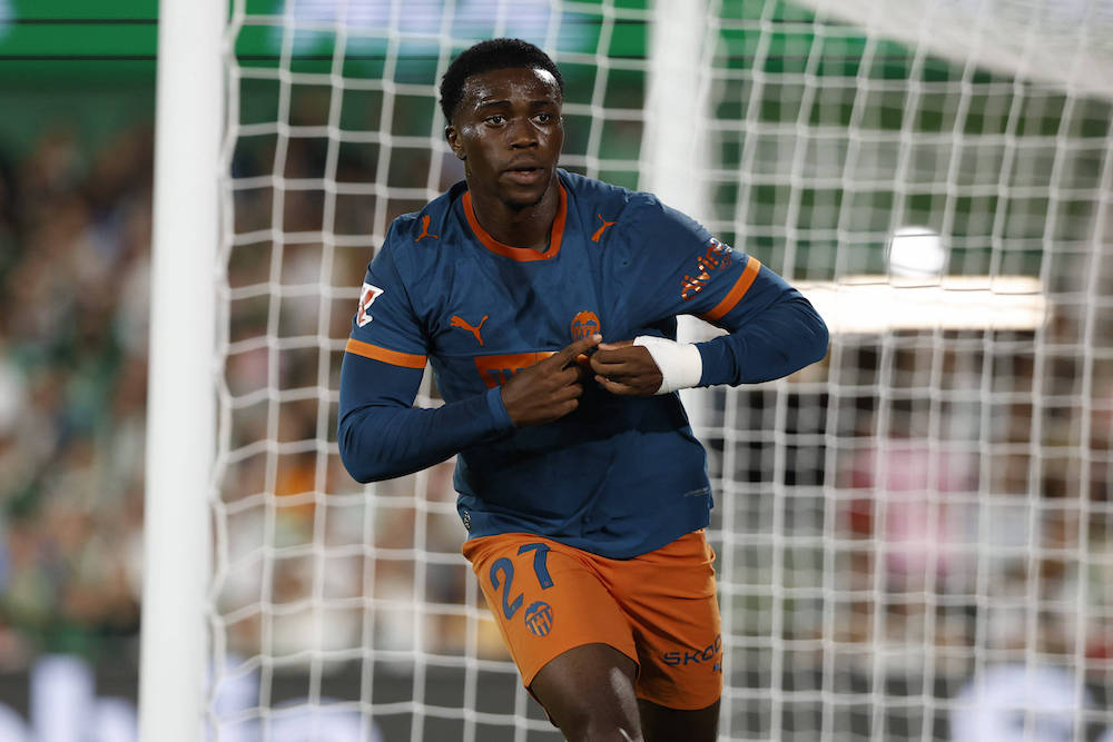 Rykte: Budar £25M på Valencia-ytter