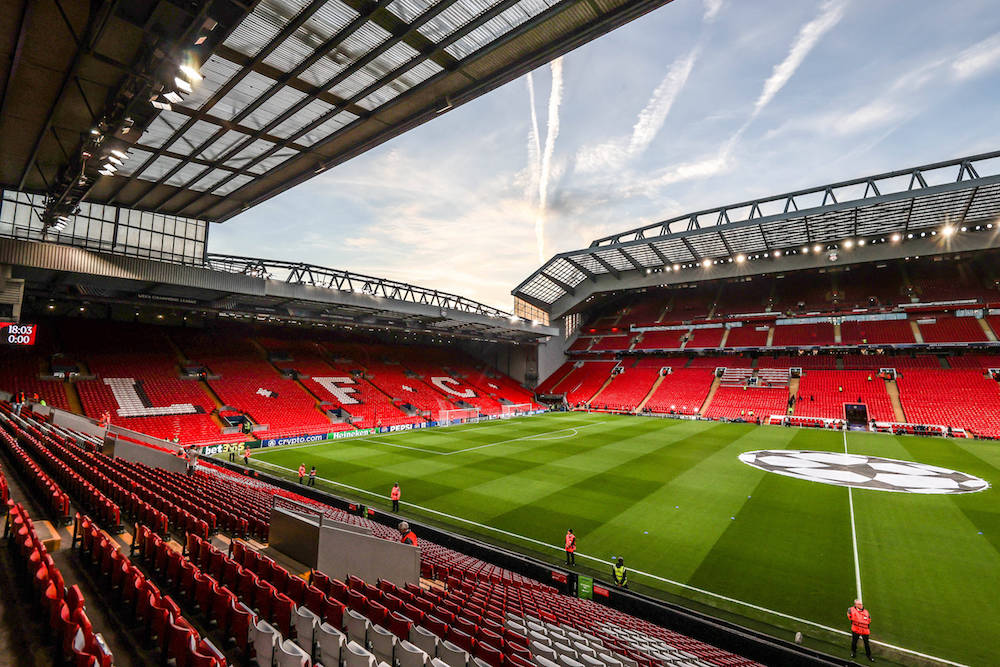 Höjer biljettpriserna de kommande tre åren