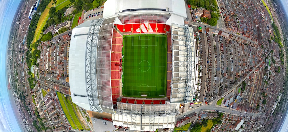 Genrepar mot två lag på Anfield innan ligapremiären